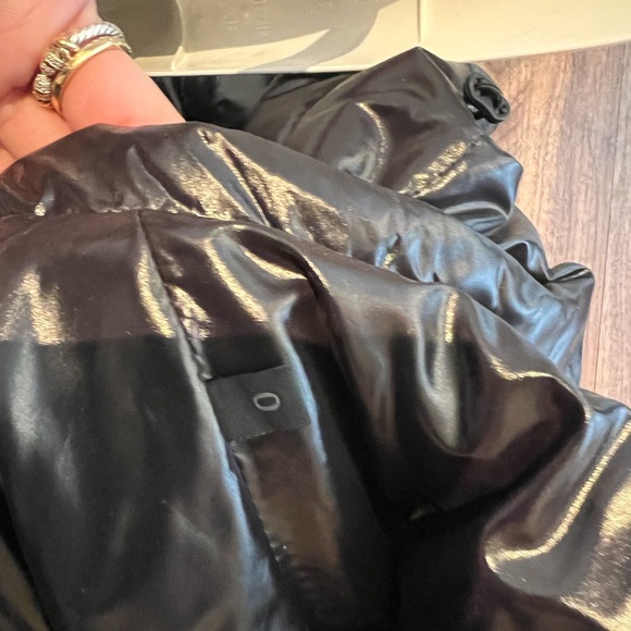 MONCLER Matt black down anwar jacket. Short style. - Picture 11 of 11